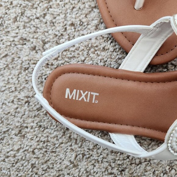 Mixit Brown White Slingback Flat Thong Sandals - Picture 3 of 8